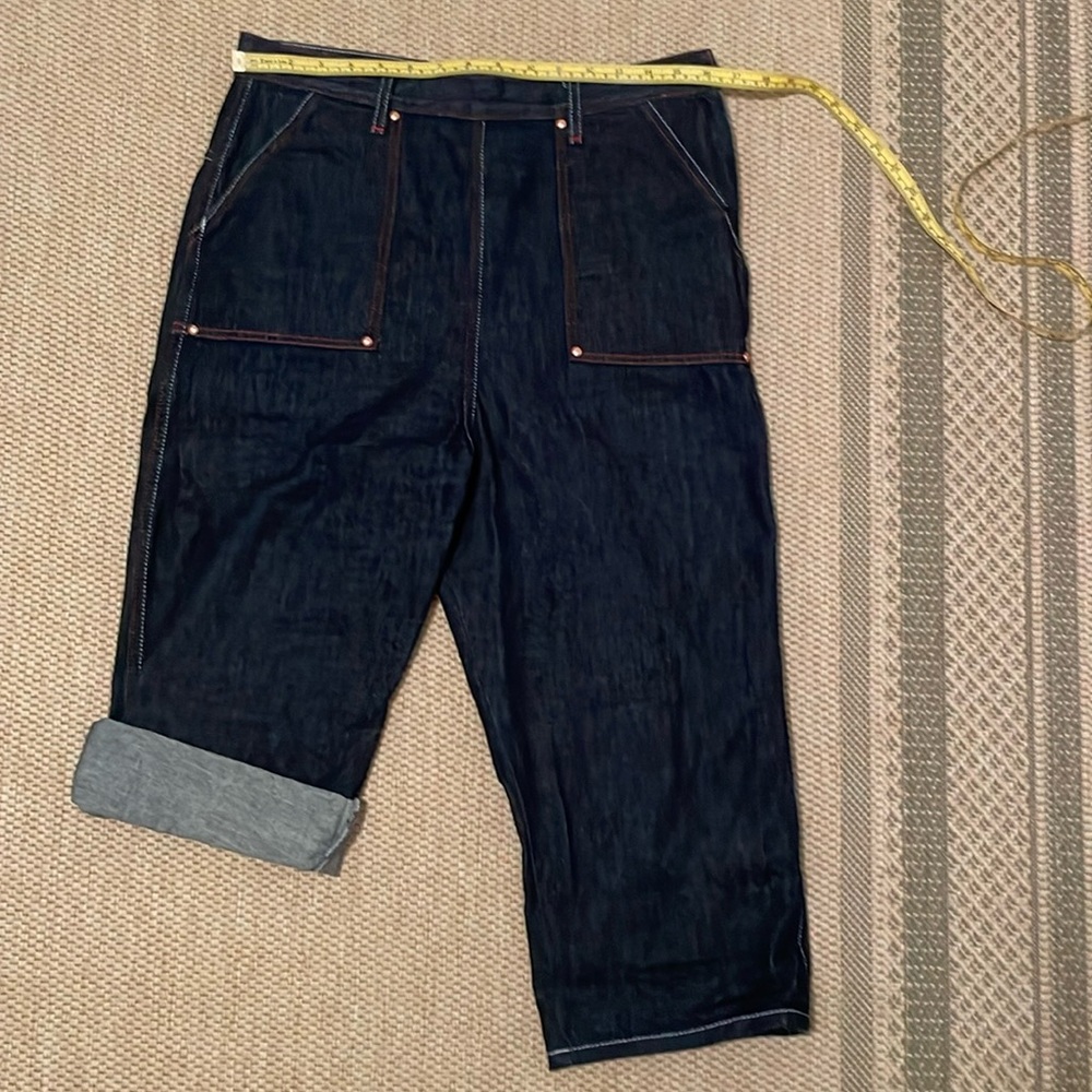 Freddie’s of pinewood clam diggers capri jean 32